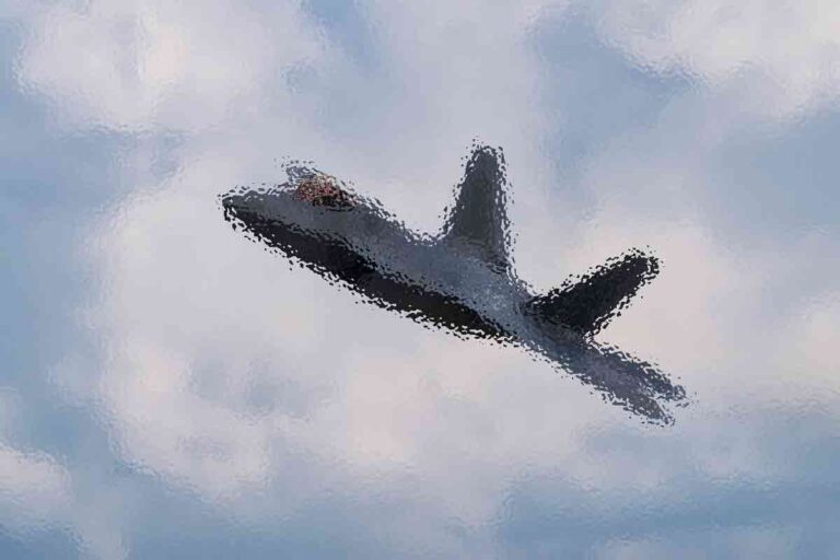 US $400B Aircraft Carrier Is Finally Ready For Action